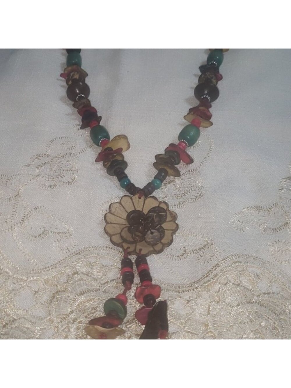 Beaded necklace 